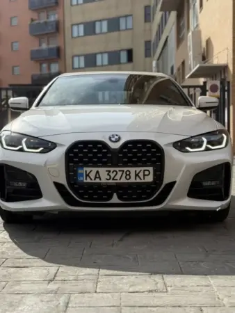 Foto 02 bmw 430i xdrive cabrio 2022 white cognac front roof closed