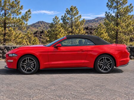 Foto 03 ford mustang s550 side profile