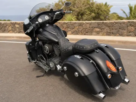 Foto 03 indian chieftain rear right
