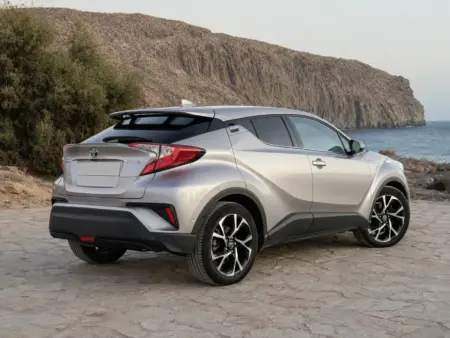 Foto 04 toyota chr rear