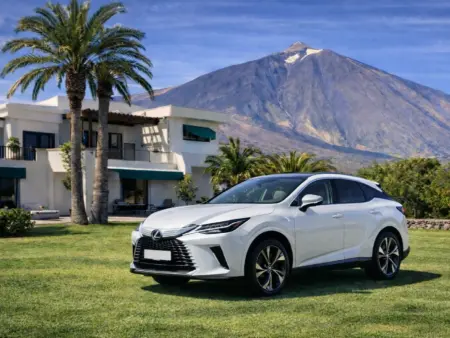 Lexus RX450h White Panoramic - car rental in Tenerife