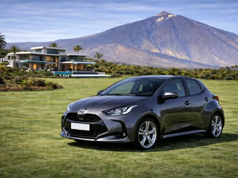 Foto Toyota Yaris Hybrid